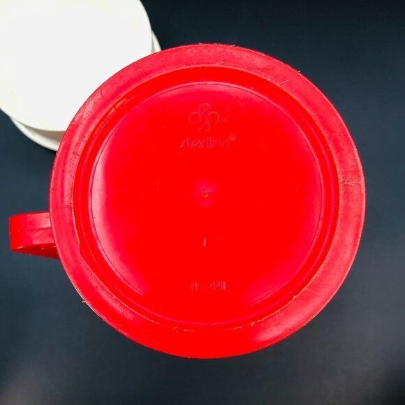 70s Sterilite Red Plastic Juice Pitcher Vintage Cold Beverage Jug Family BBQ - Picture 6 of 11